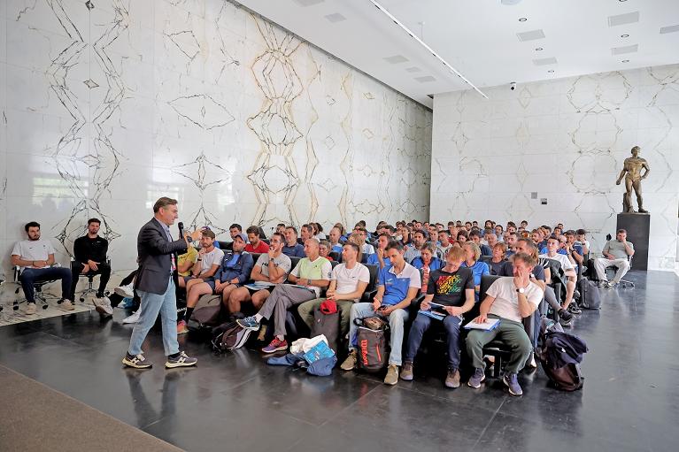 La prestigiosa Sala Rossa al Foro Italico ha ospitato il modulo del corso di formazione per la qualifica di tecnico nazionale e quello del corso straordinario per la qualifica di tecnico nazionale (Foto Fitp)
