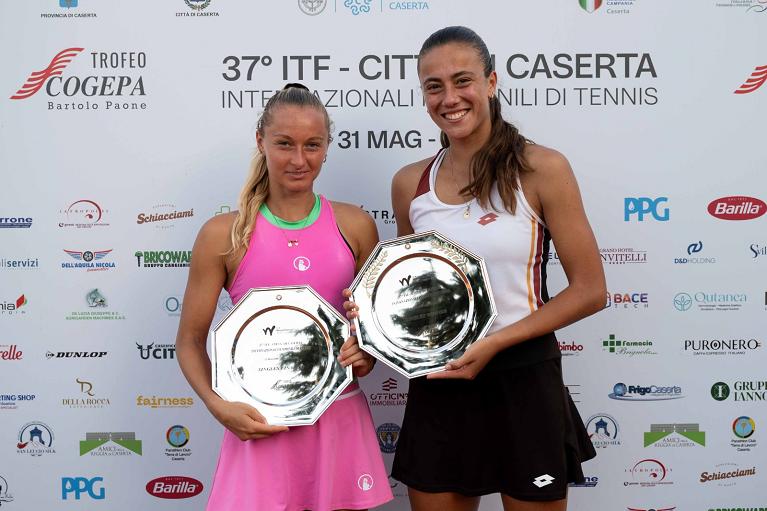 Un momento della premiazione finale ITF Città di Caserta