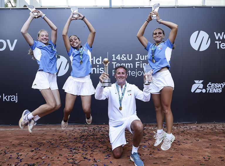 L'Italia che ha vinto le World Tennis U14 Junior Team Finals (World Tennis / Srdjan Stevanovic)