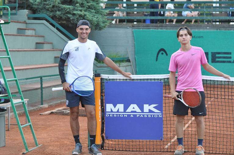Si è conclusa sui campi in terra battuta del Circolo Tennis La Spezia la terza ed ultima tappa del Circuito Giovanile “Slam by Head” 2026, torneo di singolare maschile e femminile riservato alle categorie UNDER 14 e UNDER 18. Alla manifestazione hanno partecipato complessivamente una sessantina di atleti/e.