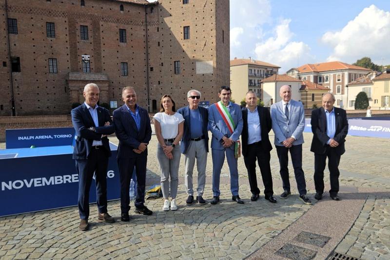 Tennis in Città fa tappa a Fossano: tre giorni di racchette ai piedi del Castello degli Acaja
